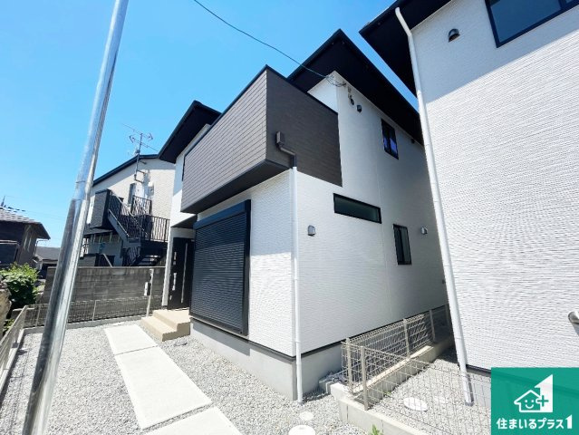 ★29(土)30(日)現地見学可能！★京都市伏見区醍醐南里町　全2邸の外観|安心の10年保証！外観を美しく保ち、雨水で汚れを落とします！気になることがありましたら、お気軽にお問い合わせください！