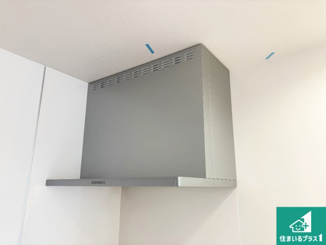 ■寝屋川市国松町　第1期　新築一戸建ての設備|汚れにくいスロットフィルタでお手入れラクラク！ＬＥＤ照明付き！