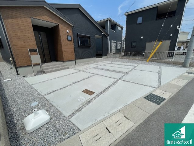 ★1(土)2(日)現地見学可能！★彦根市大藪町　全2邸の駐車場|駐車スペース！散水栓があるので、こまめに愛車を洗えます！