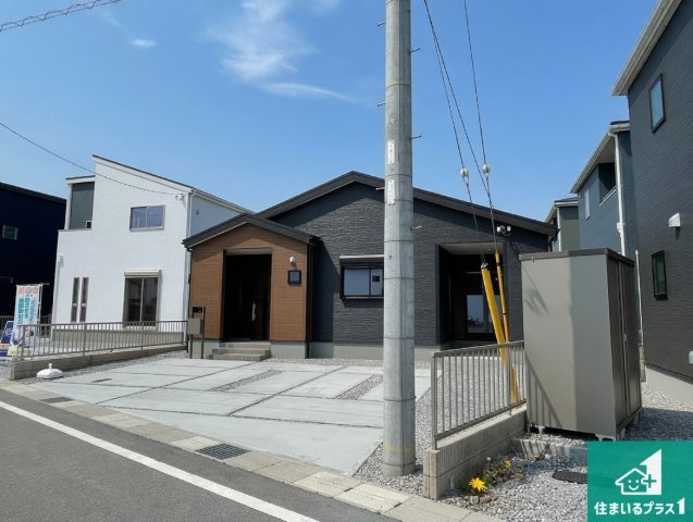★1(土)2(日)現地見学可能！★彦根市大藪町　全2邸の外観|安心の10年保証！外観を美しく保ち、雨水で汚れを落とします！気になることがありましたら、お気軽にお問い合わせください！