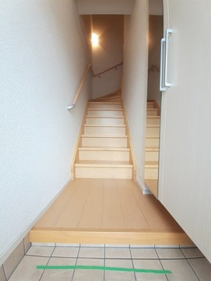 【玄関】 | ビルゴ・プラシード