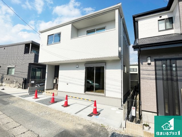 ★29(土)30(日)現地見学可能！★城陽市久世北垣内　限定1邸の外観|安心の10年保証！外観を美しく保ち、雨水で汚れを落とします！気になることがありましたら、お気軽にお問い合わせください！