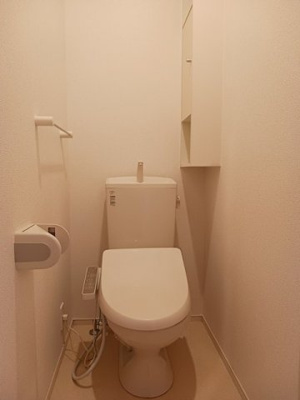 【トイレ】 | ミルト・アハト