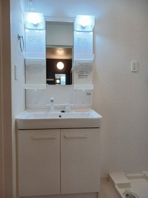 【洗面所】 | ミルト・アハト