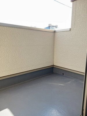 【バルコニー】 | ミルト・アハト