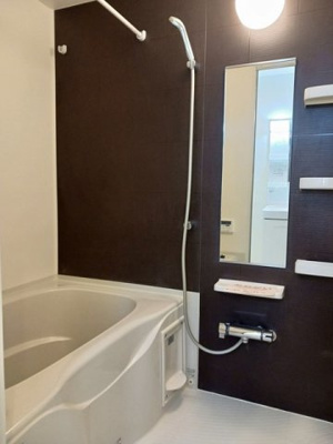 【浴室】 | ミルト・アハト