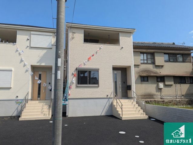 ■枚方市長尾峠町　第3期　新築一戸建ての外観|安心の10年保証！外観を美しく保ち、雨水で汚れを落とします！気になることがありましたら、お気軽にお問い合わせください！