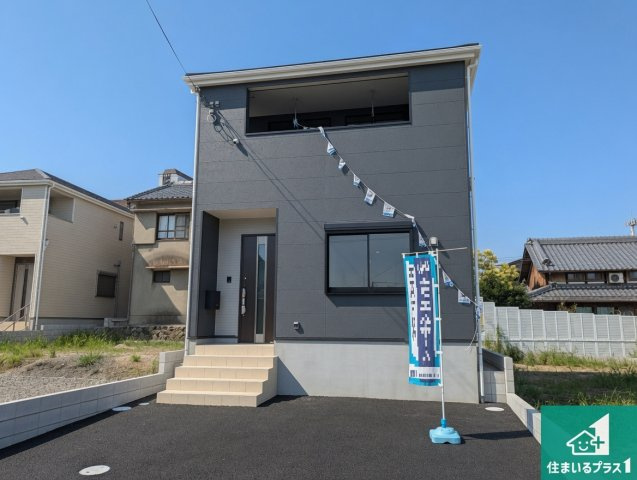枚方市長尾峠町　第3期　新築一戸建ての外観|お客様に長く安心して住んでいだだける事にこだわった家づくり！住んでからのアフターサービスにもしっかりと取り組んでいます！