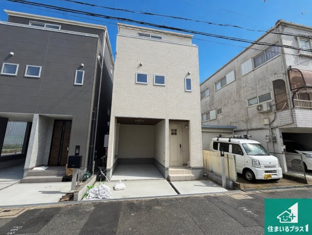 12日(土)13日(日)現地ご見学可能！　門真市上野口町　ラスト1邸の外観|安心の10年保証！外観を美しく保ち、雨水で汚れを落とします！気になることがありましたら、お気軽にお問い合わせください！