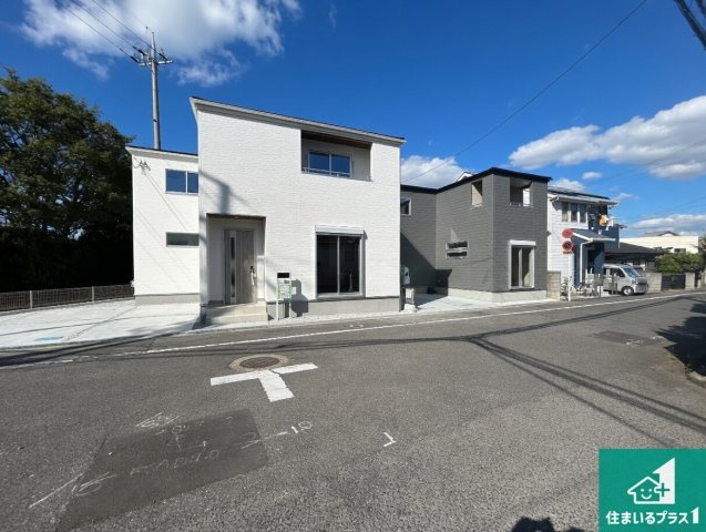 ♦貝塚市澤　第9期　新築一戸建ての外観|安心の10年保証！外観を美しく保ち、雨水で汚れを落とします！気になることがありましたら、お気軽にお問い合わせください！