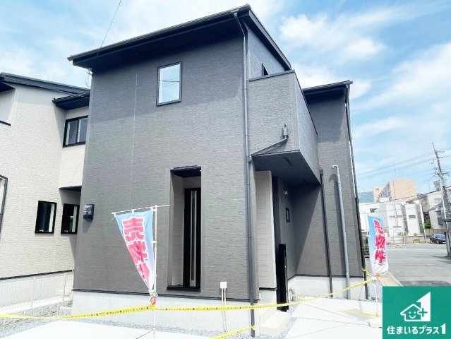 ★29(土)30(日)現地見学可能！★京都市伏見区小栗栖森本町　ラスト1邸の外観|安心の10年保証！外観を美しく保ち、雨水で汚れを落とします！気になることがありましたら、お気軽にお問い合わせください！