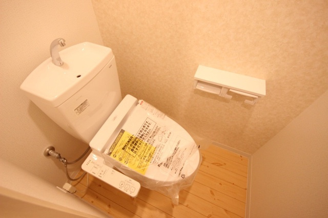 広島市南区宇品海岸２丁目の賃貸マンションのトイレ