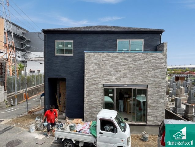 25(土)26(日)29(祝)現地説明会　高槻市下田部町　限定1邸