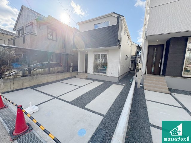 ★29(土)30(日)現地見学可能！★城陽市寺田宮ノ谷　ラスト1邸の駐車場|駐車スペース！散水栓があるので、こまめに愛車を洗えます！