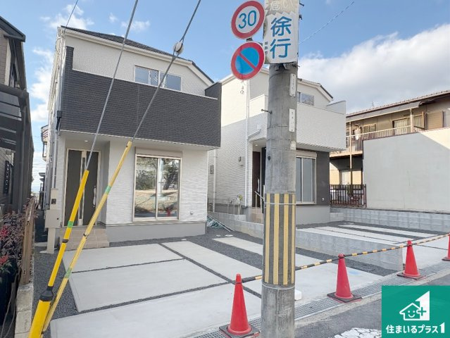 ★29(土)30(日)現地見学可能！★城陽市寺田宮ノ谷　ラスト1邸の外観|安心の10年保証！外観を美しく保ち、雨水で汚れを落とします！気になることがありましたら、お気軽にお問い合わせください！