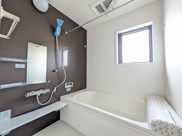八王子市　上野町　新築一戸建て　１期の浴室|～のびのびくつろげるバスルーム　１日の締めくくりに癒やしのバスタイムを～