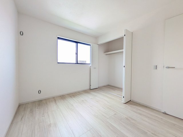 八王子市　上野町　新築一戸建て　１期の収納|～収納力の高いクローゼット完備～