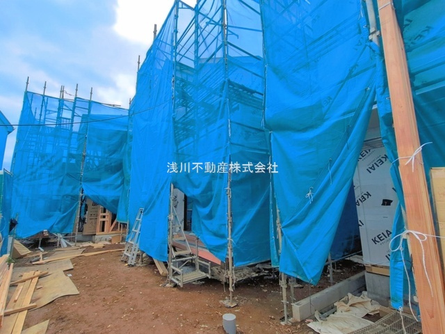 八王子市　上野町　新築一戸建て　１期の駐車場|～カースペースは1台分～