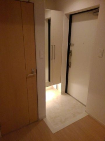 プラシードＫ　さくらの玄関