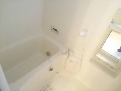 【浴室】 | トムテヒュース | 落ち着いた空間のお風呂です