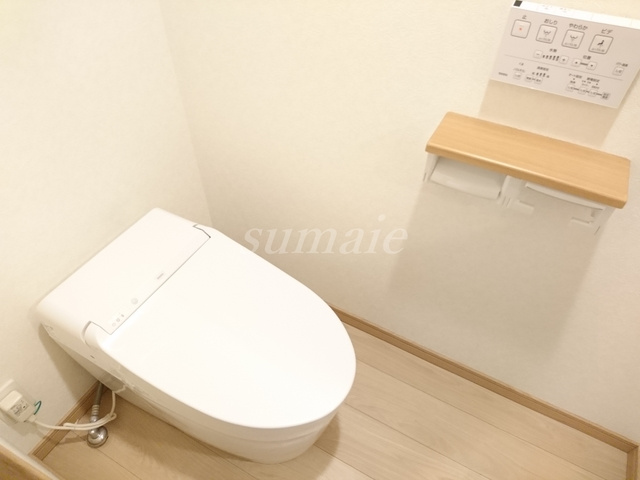 ルーブル赤羽西のトイレ|温水洗浄付のおトイレです☆