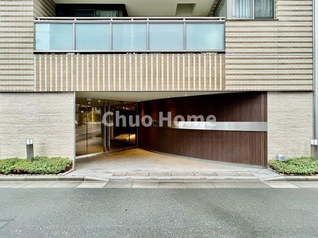 アスコットパーク両国石原のエントランス|【エントランス】マンションのエントランスは、その物件の印象を決める、顔とも言える場所です。毎日通る場所ですからきれいなのが一番です。