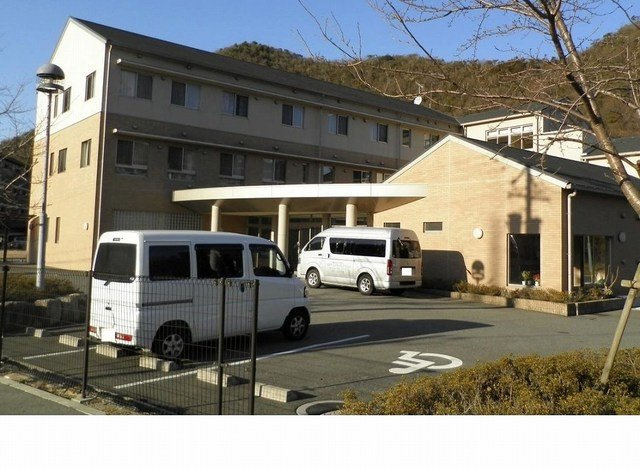 メゾンサンセールの周辺|松本ホームメディカルクリニックまで250m