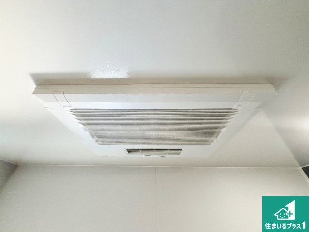 ●5(土)6(日)現地説明会！　橿原市菖蒲町　全2邸の冷暖房・空調設備|四季を通して快適なバスライフをお手伝いする浴室暖房乾燥機！浴室の乾燥・暖房・涼風・換気はもちろん、２４時間換気にも対応！