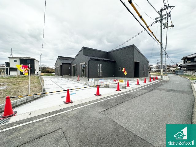 ●29(土)30(日)現地案内可能！　北葛城郡広陵町萱野の前面道路含む現地写真|車通りの少ない前面道路！お子様がいらっしゃるご家族でも安心！