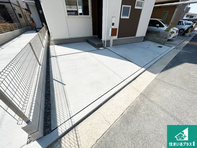 堺市東区南野田　全4邸の駐車場|駐車スペース！散水栓があるので、こまめに愛車を洗えます！