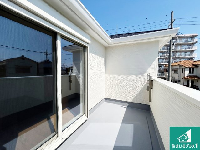 堺市東区南野田　全4邸のバルコニー|日当たりのよいバルコニー！お部屋が開放的に！