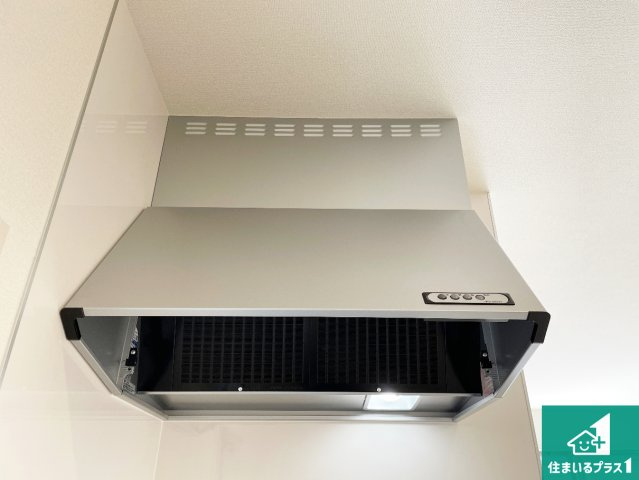 大和郡山市下三橋町　第4期　新築一戸建ての設備|汚れにくいスロットフィルタでお手入れラクラク！ＬＥＤ照明付き！