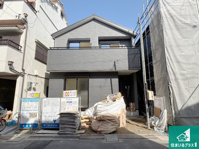 9日(土)10日(日)現地見学可能！　門真市島頭　新築一戸建ての外観|安心の10年保証！外観を美しく保ち、雨水で汚れを落とします！気になることがありましたら、お気軽にお問い合わせください！