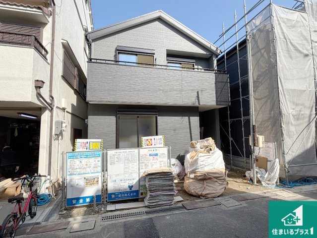 9日(土)10日(日)現地見学可能！　門真市島頭　新築一戸建ての外観|安心の10年保証！外観を美しく保ち、雨水で汚れを落とします！気になることがありましたら、お気軽にお問い合わせください！