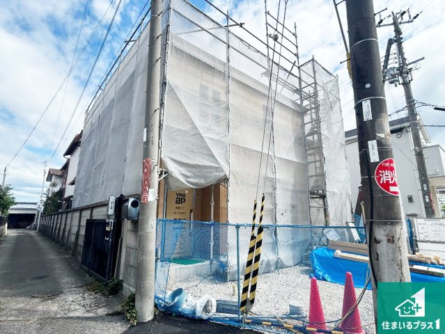 岸和田市加守町　第2期　新築一戸建ての外観|現在建築中！落ち着いた街並みで新生活を始めることが出来そう！周辺の物件も併せてご紹介させて頂きます！