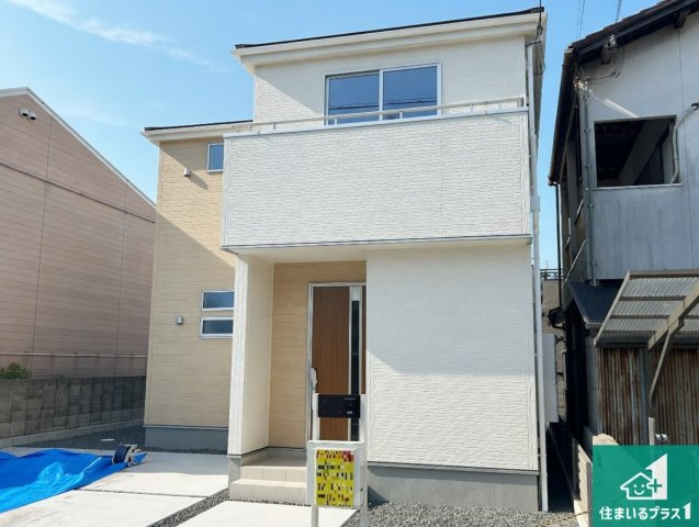 貝塚市久保　第9期　新築一戸建ての外観|安心の10年保証！外観を美しく保ち、雨水で汚れを落とします！気になることがありましたら、お気軽にお問い合わせください！