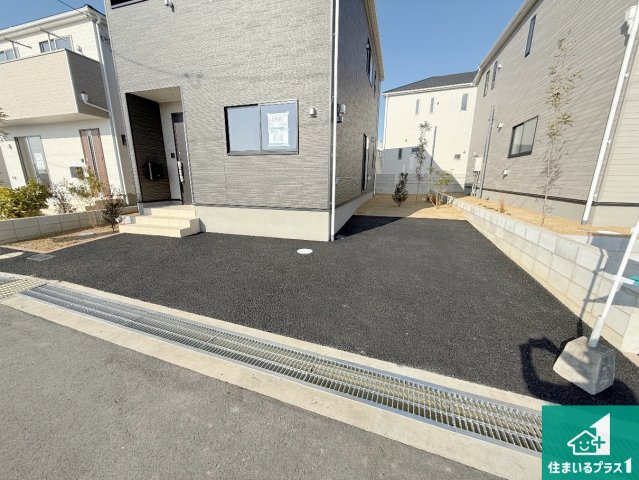 1(土)2(日)現地説明会！◆岸和田市門前町　全10邸の駐車場|駐車スペース！散水栓があるので、こまめに愛車を洗えます！