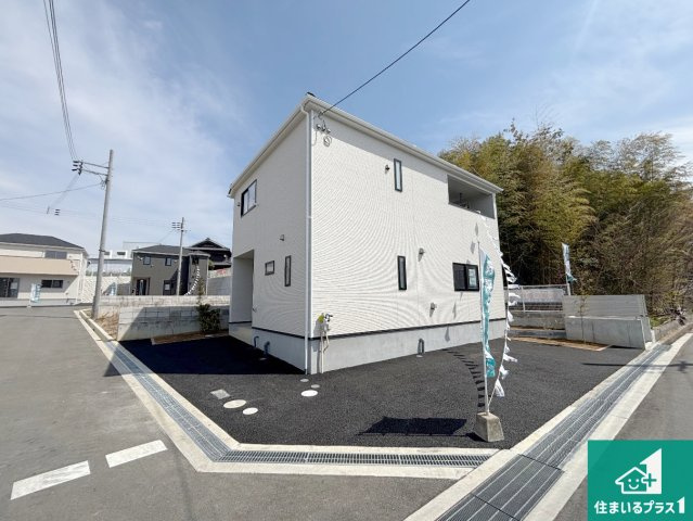 岸和田市門前町　第2期　新築一戸建ての外観|安心の10年保証！外観を美しく保ち、雨水で汚れを落とします！気になることがありましたら、お気軽にお問い合わせください！