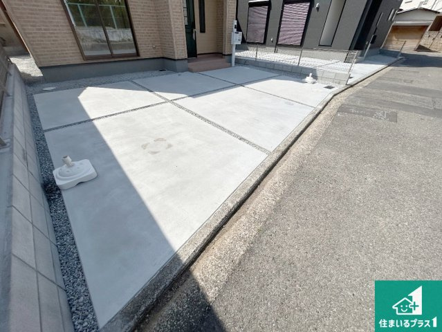 1(土)2(日)現地見学可能！◆岸和田市春木泉町　ラスト1邸の駐車場|駐車スペース！散水栓があるので、こまめに愛車を洗えます！