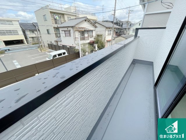 ★9(土)10(日)現地見学可能！★尼崎市塚口町　全2邸のバルコニー|日当たりのよいバルコニー！お部屋が開放的に！