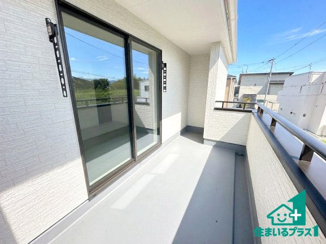 ●磯城郡川西町結崎　第20期　新築一戸建てのバルコニー|日当たりのよいバルコニー！お部屋が開放的に！