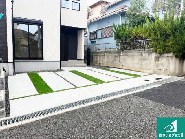 神戸市北区惣山町　第2期　新築一戸建ての駐車場|駐車スペース！散水栓があるので、こまめに愛車を洗えます！