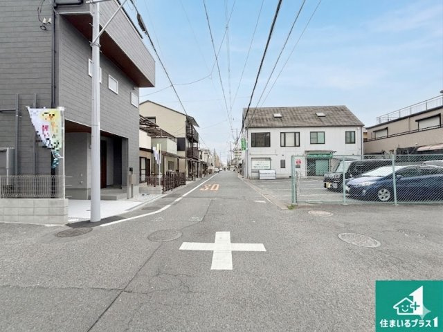 29(土)30(日)現地見学可能！◆泉大津市池浦町　限定1邸の前面道路含む現地写真|車通りの少ない前面道路！お子様がいらっしゃるご家族でも安心！