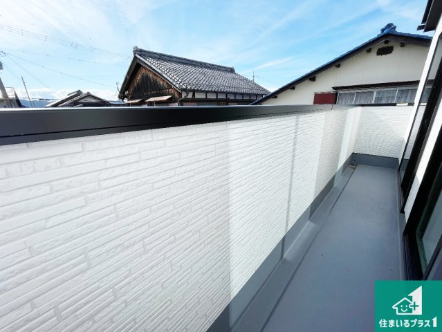 ★29(土)30(日)現地見学可能！★近江八幡市安土町下豊浦　全1邸のバルコニー|日当たりのよいバルコニー！お部屋が開放的に！