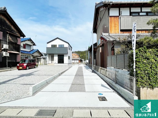 ★5(土)6(日)現地見学可能！★近江八幡市安土町下豊浦　全1邸の外観|安心の10年保証！外観を美しく保ち、雨水で汚れを落とします！気になることがありましたら、お気軽にお問い合わせください！