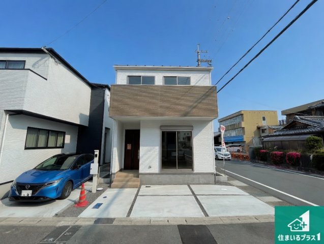 ★1(土)2(日)現地見学可能！★草津市上笠　全3邸の外観|安心の10年保証！外観を美しく保ち、雨水で汚れを落とします！気になることがありましたら、お気軽にお問い合わせください！