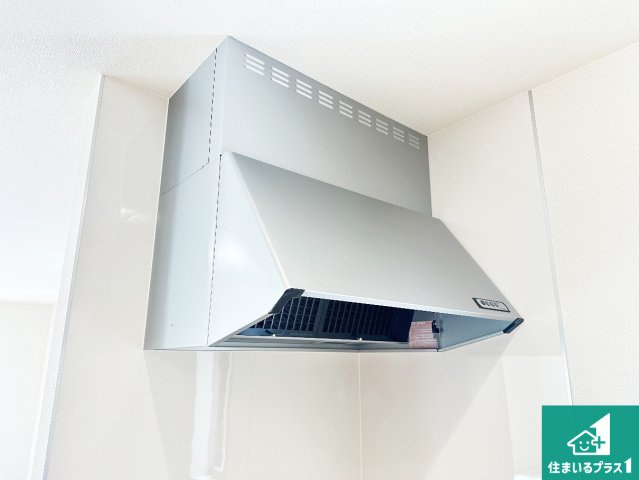 ●御所市南十三　第3期　新築一戸建ての設備|汚れにくいスロットフィルタでお手入れラクラク！ＬＥＤ照明付き！