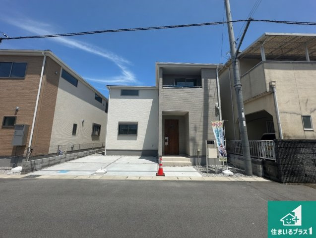 ●御所市南十三　第3期　新築一戸建ての外観|お客様に長く安心して住んでいだだける事にこだわった家づくり！住んでからのアフターサービスにもしっかりと取り組んでいます！