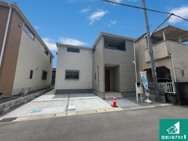 ●御所市南十三　第3期　新築一戸建ての外観|お客様に長く安心して住んでいだだける事にこだわった家づくり！住んでからのアフターサービスにもしっかりと取り組んでいます！