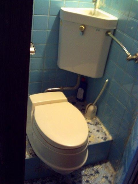 第二花丸荘のトイレ